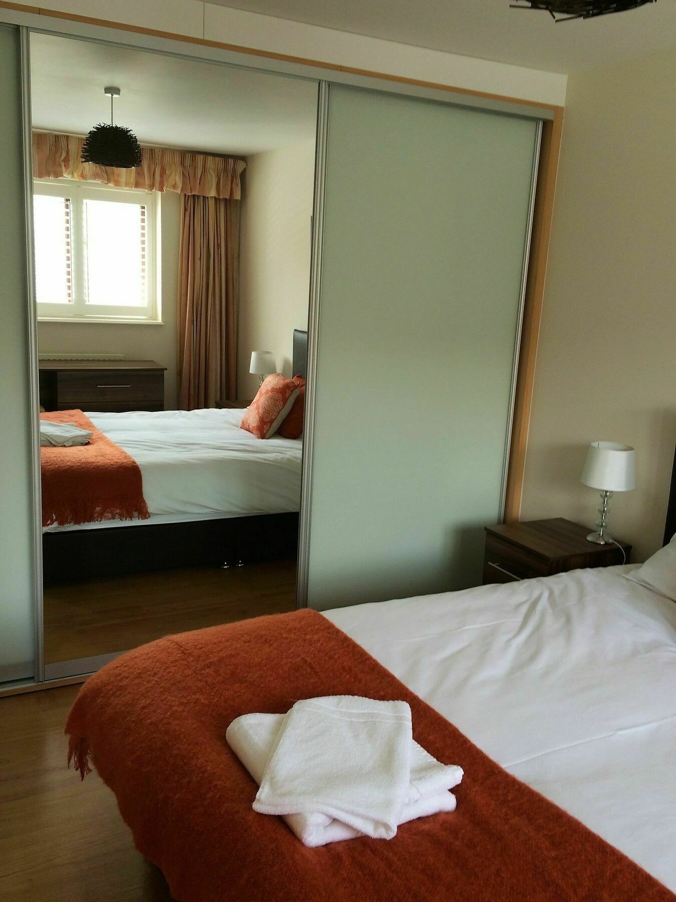 Spacious House, Sleeps 7 People Reading Dış mekan fotoğraf